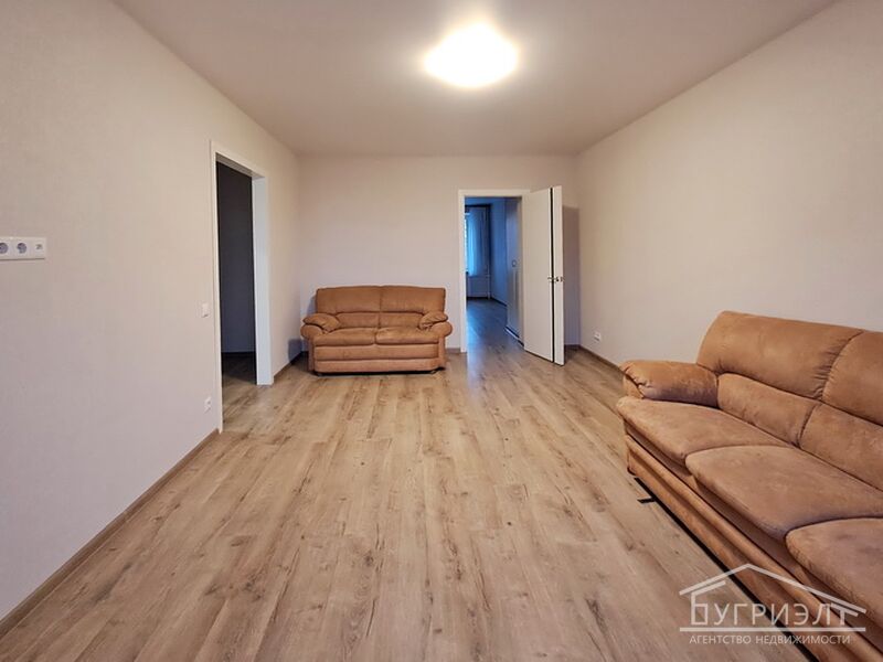 Двухкомнатная квартира, пл. Ленина - 540098, фото 1