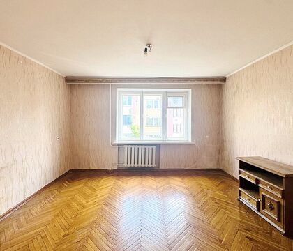 Трехкомнатная квартира, Первомайская ул. - 550094