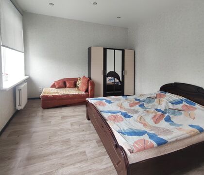 Однокомнатная квартира, Кирова ул.-540136