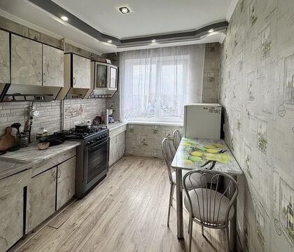 Двухкомнатная квартира, Центральная ул. - 560032