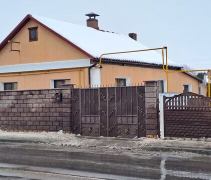 Одноэтажный жилой дом на два входа - 560004