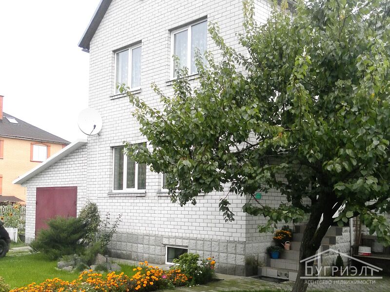 Двухэтажный дом, д. Пинковичи, Пинский район - 580020, фото 1