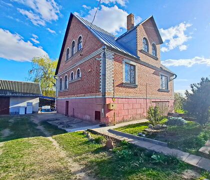 Жилой дом с мансардой в д. Галево - 560018