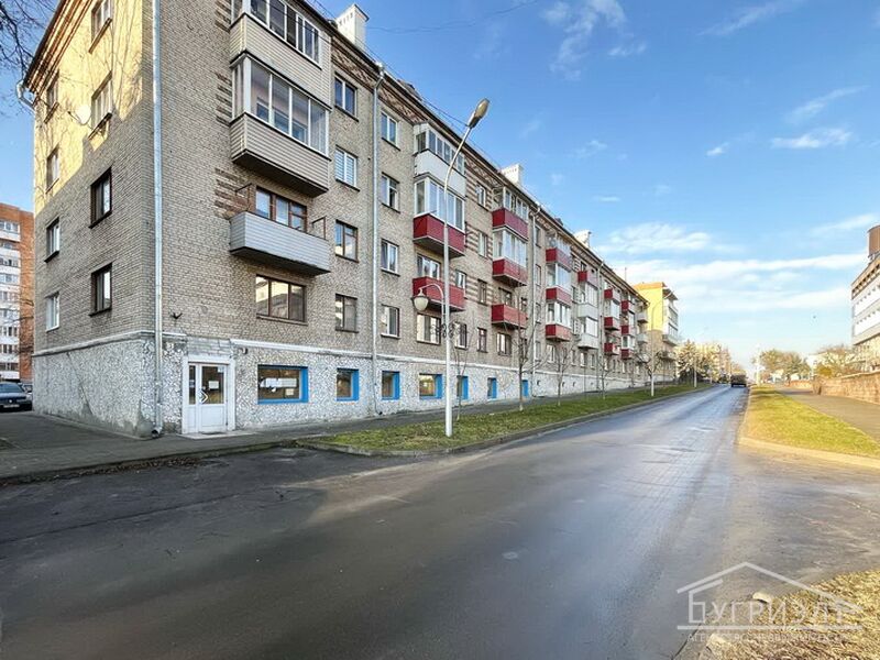 Аренда торгово-офисного помещения, г. Пинск-550001А, фото 1